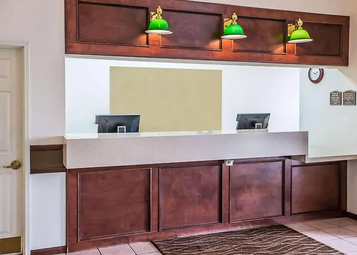 Express By Ihg Hotel Dixon