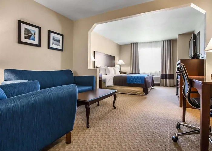 Express By Ihg Hotel 4*