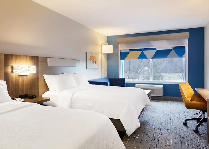 Express By Ihg Hotel 4*