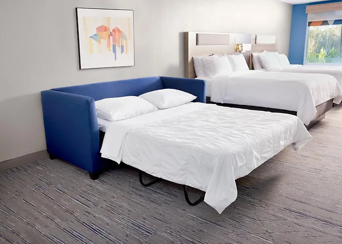 Hotel Express By Ihg 4*