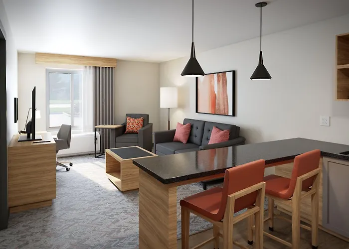 Express By Ihg Hotel 4*