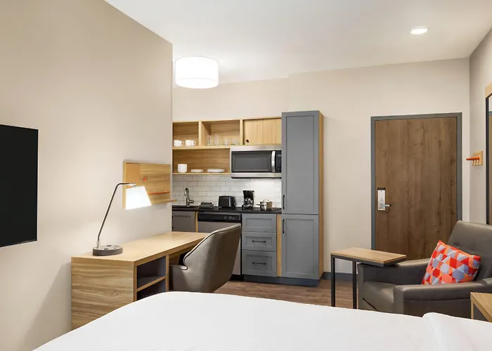 Hotel Express By Ihg Dixon